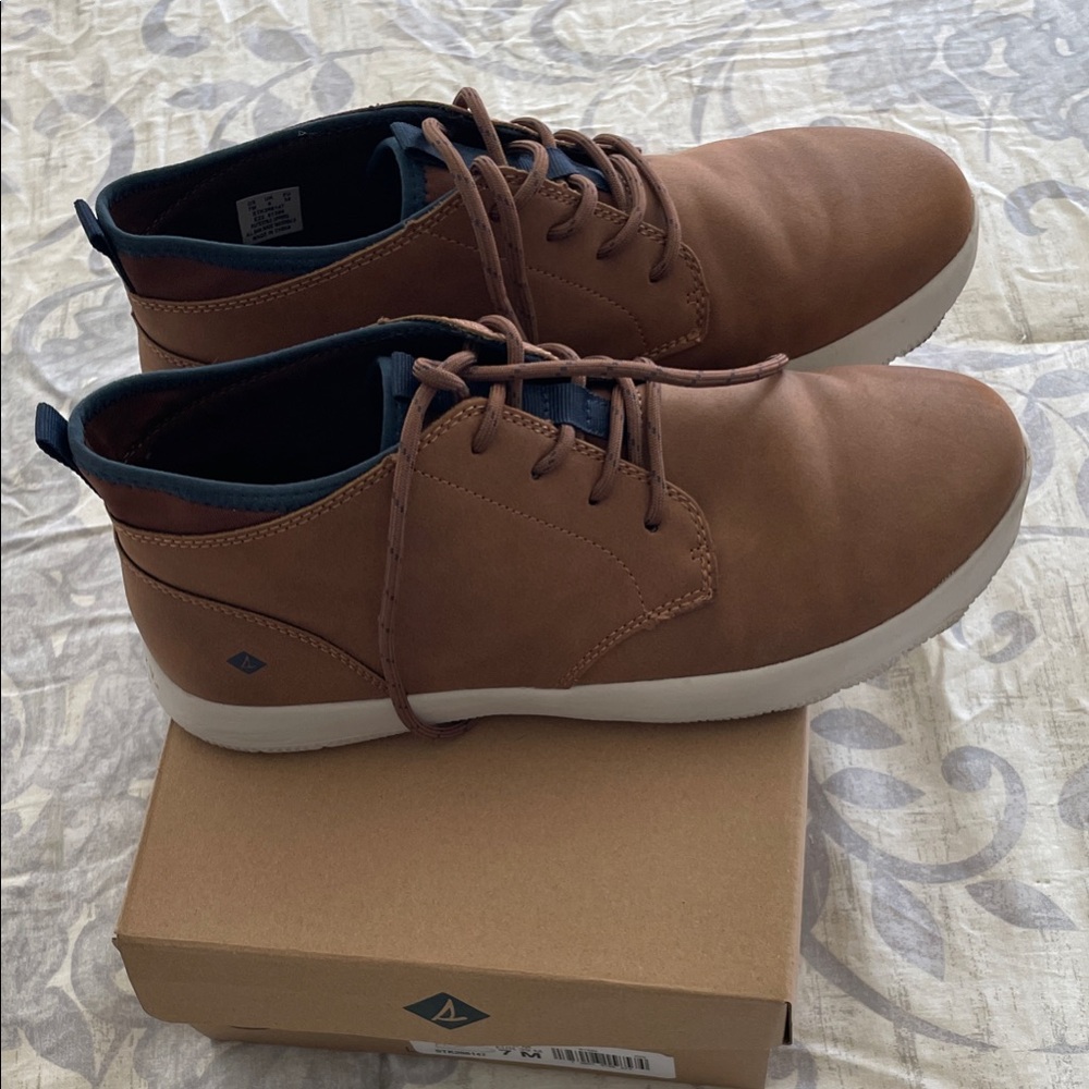 Sperry Boys Chukka Boots - Tan, Size 7